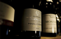 Délicieux Pouilly-Fuissé servi au Bar à vin restaurant le Salon Français des Galeries